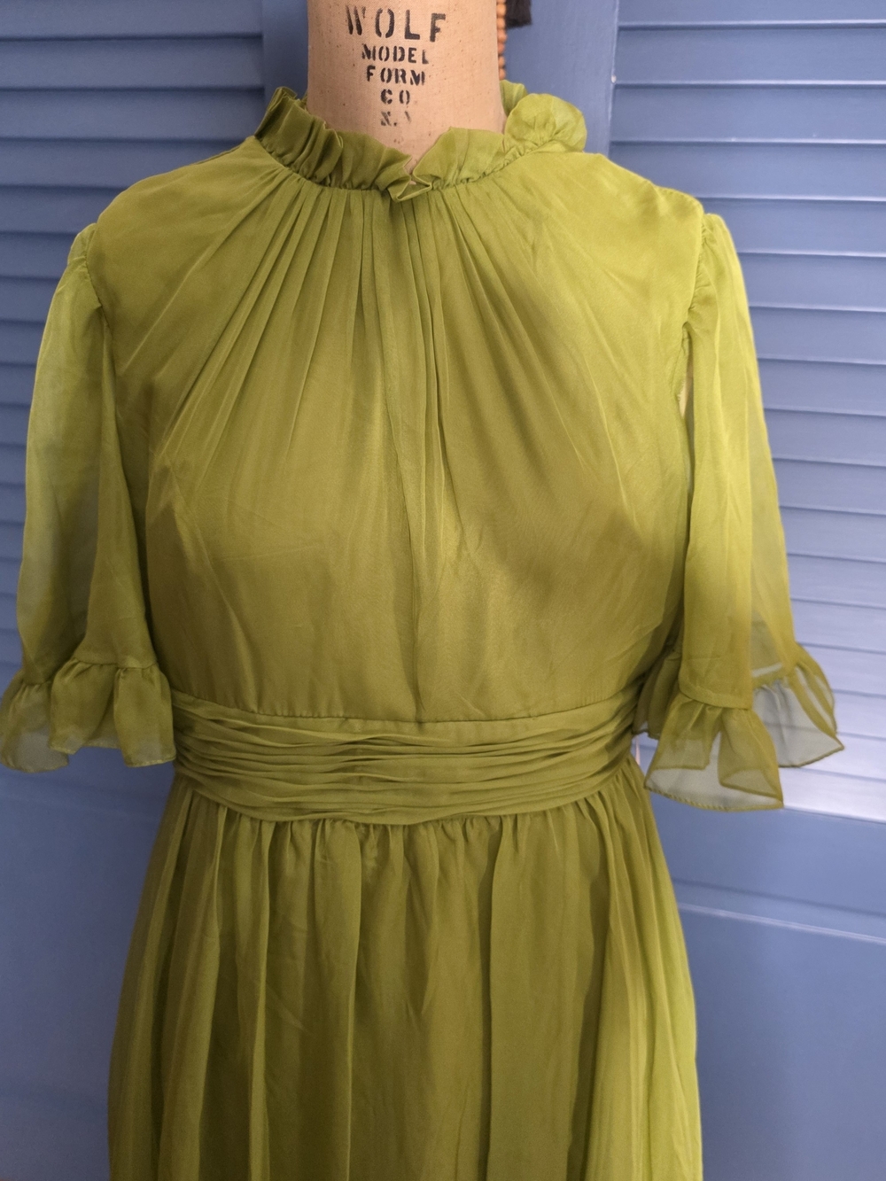 NWT Mac Duggal Chiffon Ruched Illusion Ruffle Gown Olive Chartreuse 8 - Picture 4 of 12